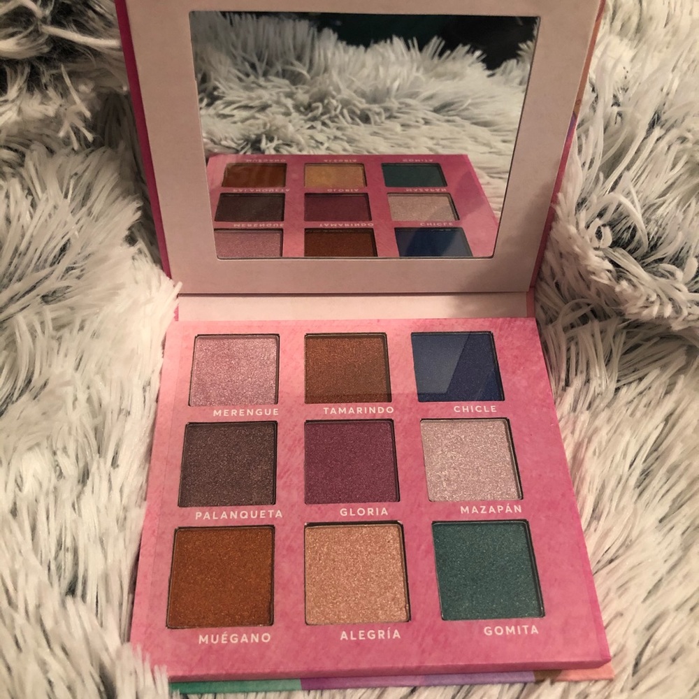 Macaria Dulce Amor eyeshadow palette